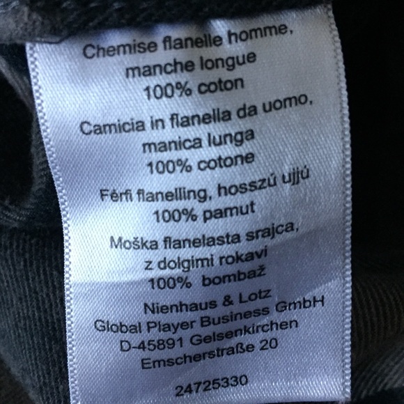 UO | Urban Renewal Off-Shoulder Button down Shirt - Picture 11 of 11